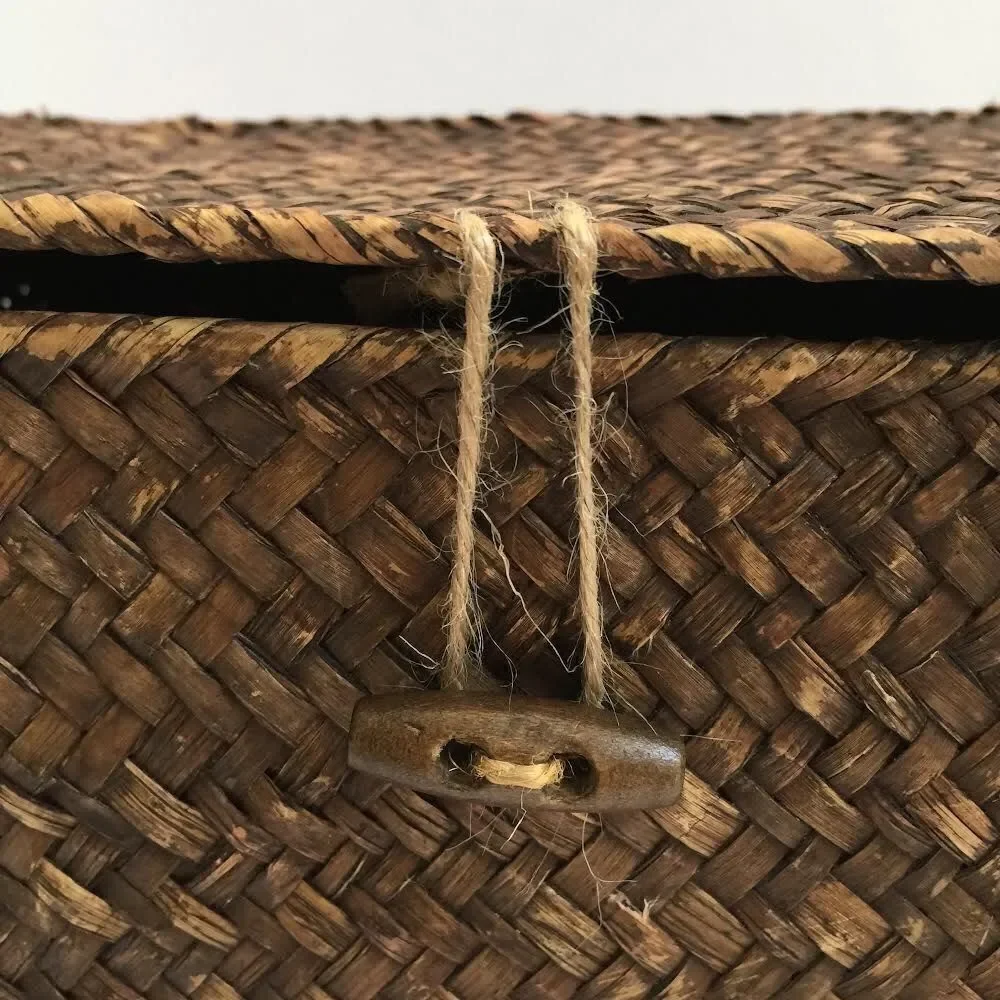 Unmarked boho brown